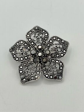 Vintage Silver Tone Marcasite Filigree Flower Brooch Pin